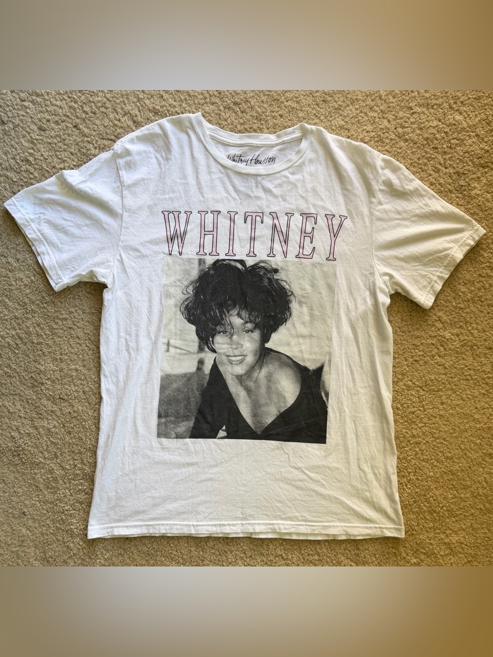 Official Whitney Houston Vintage Photo Graphic White T-Shirt Size M